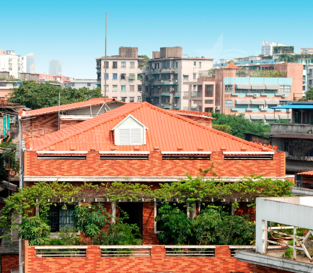 質(zhì)量好的合成樹脂瓦多少錢一平方？