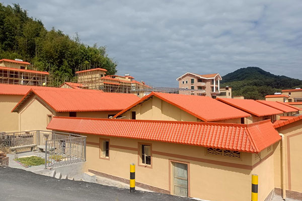 農(nóng)村建房選擇樹脂瓦，到底有什么好處？