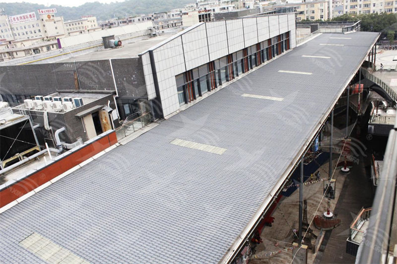 蓋工業(yè)廠房必看！彩鋼瓦vs.樹脂瓦，哪個(gè)更耐用？